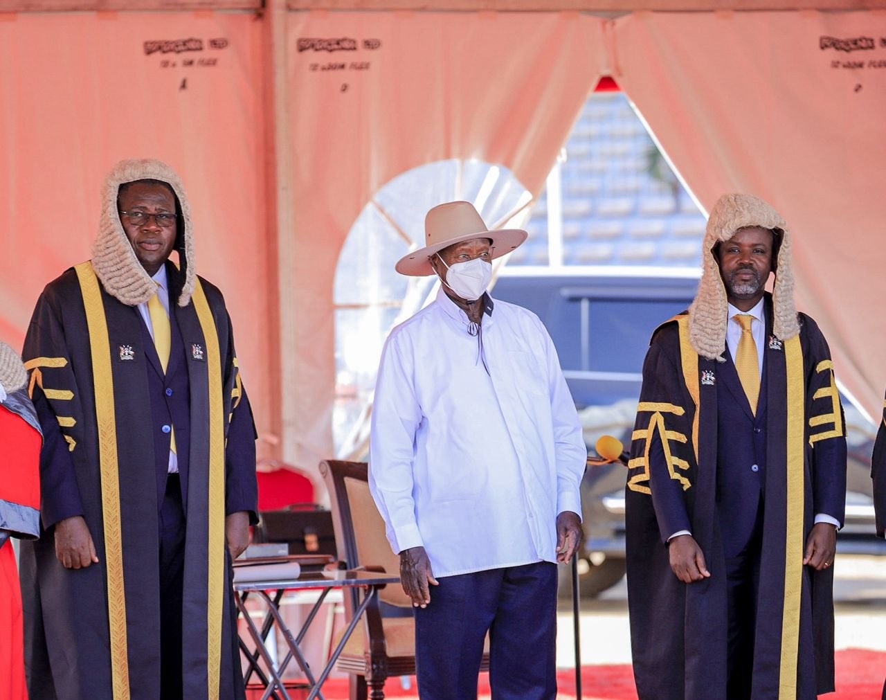Parliament Elects Speaker and Deputy at its First Sitting